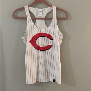 Reds tank